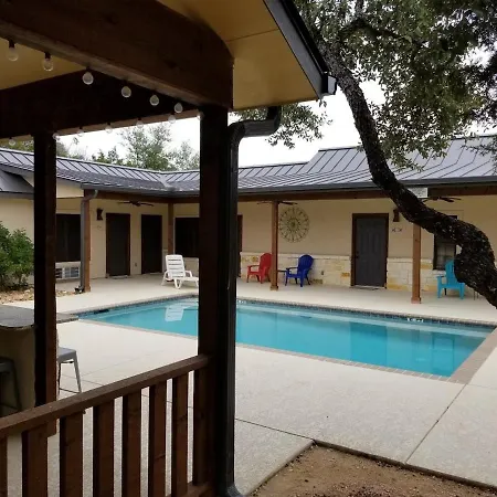 El Ranchito Villa